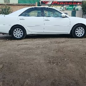 Toyota Camry 2003