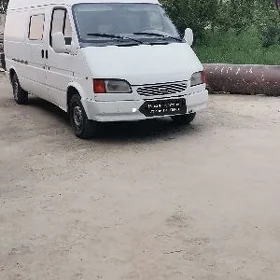 Ford Transit Wagon 2018