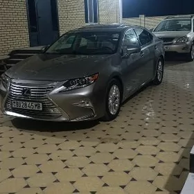 Lexus ES 350 2018