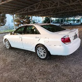Toyota Camry 2005
