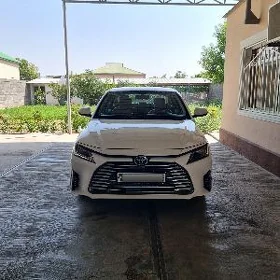 Toyota Yaris 2023