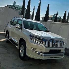 Toyota Land Cruiser Prado 2022
