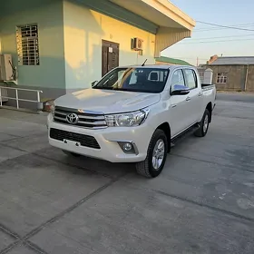 Toyota Hilux 2016