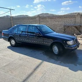 Mercedes-Benz S-Class 1995