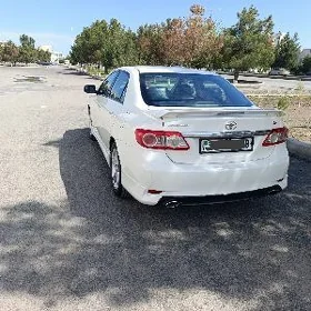Toyota Corolla 2013