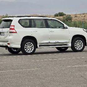 Toyota Land Cruiser Prado 2015