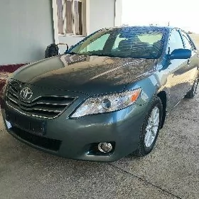 Toyota Camry 2010