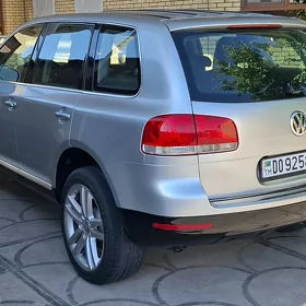 Volkswagen Touareg 2004