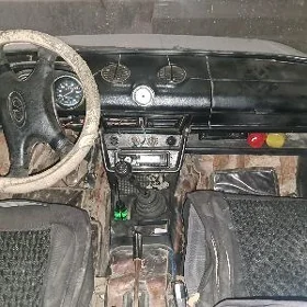 Lada 2103 1989