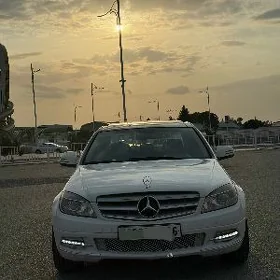 Mercedes-Benz C-Class 2008