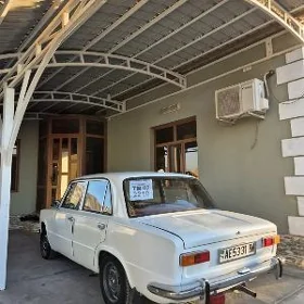 Lada 2104 1983