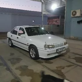 Opel Vectra 1990