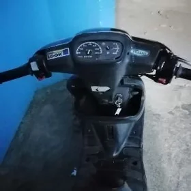 Yamaha Artistic 2023