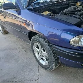 Opel Astra 1995