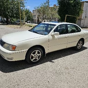 Toyota Avalon 1999