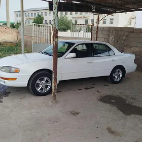 Toyota Camry 1993