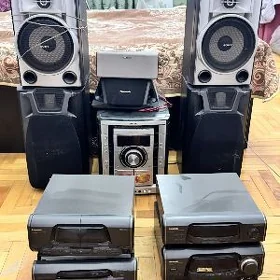 Колонки с усилителями