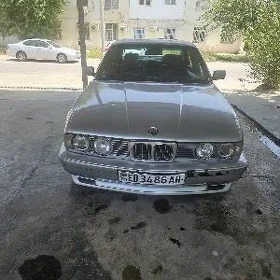 BMW 525 1992