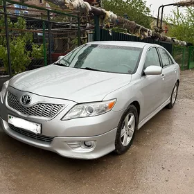 Toyota Camry 2010