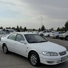 Toyota Camry 1999