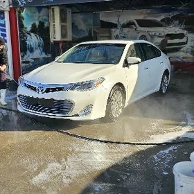 Toyota Avalon 2013