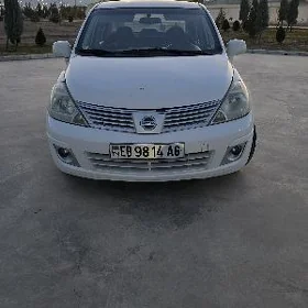 Nissan Versa 2010