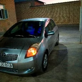 Toyota Yaris 2006