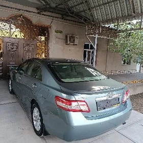 Toyota Camry 2010