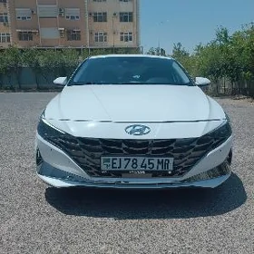 Hyundai Elantra 2021