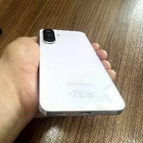 Samsung a56
