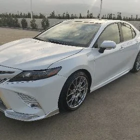 Toyota Camry 2023