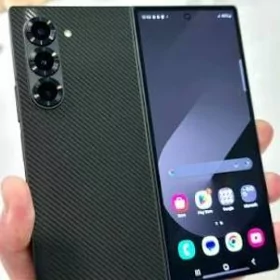 Samsung Fold 6 Karbon