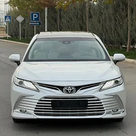 Toyota Camry 2022