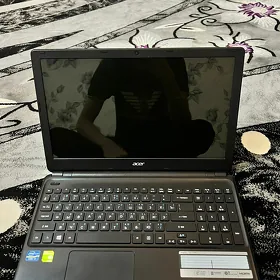 nootbook komputer