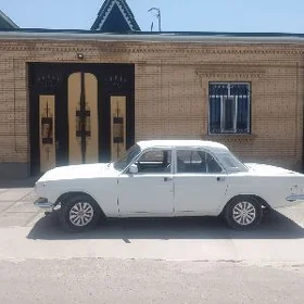 Gaz 24 1983