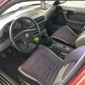 BMW 525 1990