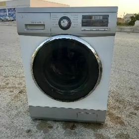 LG