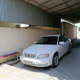 Opel Omega 2003