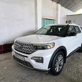 Ford Explorer 2020