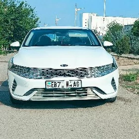Kia K5 2022