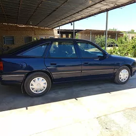 Opel Vectra 1992