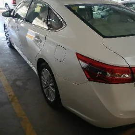 Toyota Avalon 2013