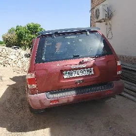 Nissan Pathfinder 1999