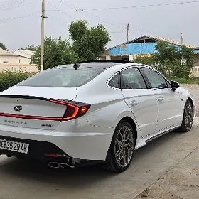 Hyundai Sonata 2022