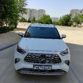 Toyota Highlander 2020