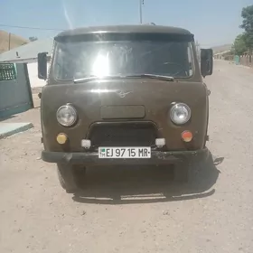 UAZ Profi 1980