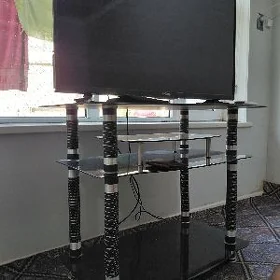 Подставка для телевизора