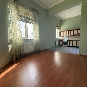 ELITKA 3 KOM SATLYK SOWETSKIY