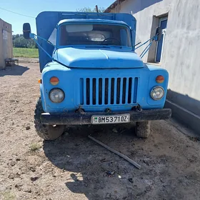 Gaz 53 1990