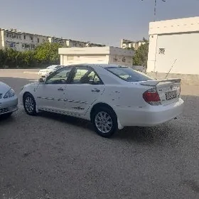 Toyota Camry 2004